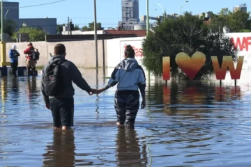Aumentó a 15 el número de fallecidos por el temporal en Bahía Aumentó a 15 el número de fallecidos por el temporal en Bahía