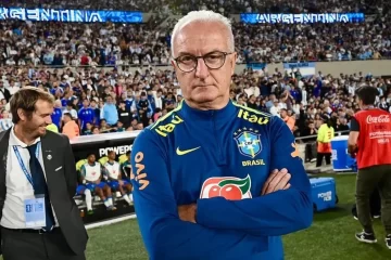 La Confederación Brasileña echó a Dorival Júnior tras la goleada en el Monumental