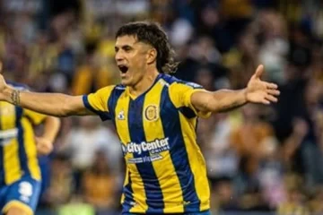 Rosario Central venció a Gimnasia y es líder de la Zona B