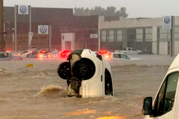La Provincia calificó la situación bahiense como una “tragedia” y puso todos sus recursos a disposición La Provincia calificó la situación bahiense como una “tragedia” y puso todos sus recursos a disposición