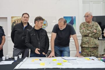 Kicillof, Bullrich y Petri viajan a Bahía Blanca por el temporal Kicillof, Bullrich y Petri viajan a Bahía Blanca por el temporal