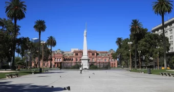 El Gobierno autorizó las ventas y subastas de terrenos e inmuebles del Estado El Gobierno autorizó las ventas y subastas de terrenos e inmuebles del Estado