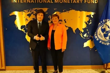 Milei recurre a un Decreto para autorizar el acuerdo con el FMI, que aún no se conoce
