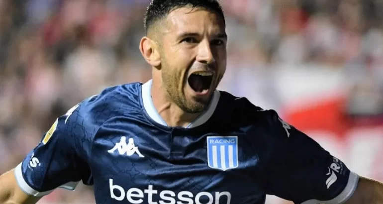 Maravilla Martínez le dio el triunfo a Racing ante Unión Maravilla Martínez le dio el triunfo a Racing ante Unión