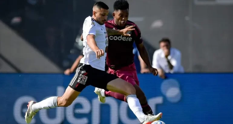 Tras la eliminación en Brasil, River busca reponerse ante el líder Riestra en el Monumental Tras la eliminación en Brasil, River busca reponerse ante el líder Riestra en el Monumental