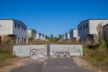 Provincia lanza el Programa Completar para terminar las obras de viviendas paralizadas por Nación