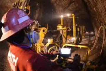 Lo echaron, cobró $110 millones de más por un error administrativo y ahora no los quiere devolver Lo echaron, cobró $110 millones de más por un error administrativo y ahora no los quiere devolver
