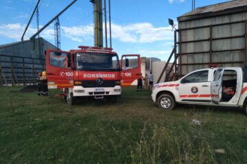 Incendio en una planta cerealera de Leubucó: cuatro horas de trabajo para controlarlo