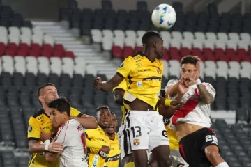Un pálido River no pasó del empate ante Barcelona por la Libertadores Un pálido River no pasó del empate ante Barcelona por la Libertadores