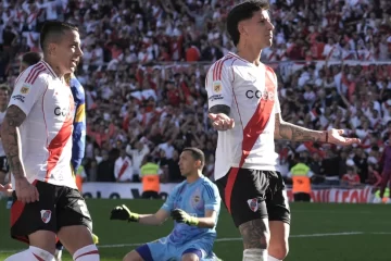 Con goles de Mastantuono y Driussi, River venció a Boca en el Monumental