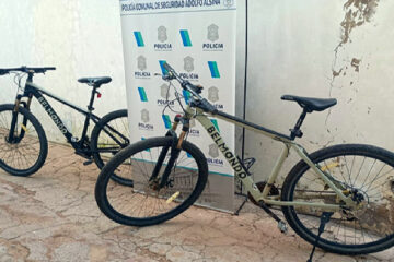 Recuperan bicicletas robadas tras allanamiento en Carhué Recuperan bicicletas robadas tras allanamiento en Carhué
