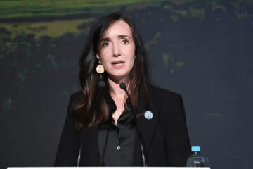 Villarruel pidió iniciar «un proceso de malvinización» y proteger los recursos de «las potencias que saquean»