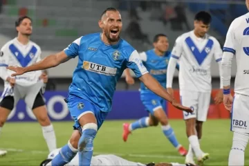 Vélez cayó, con dos goles en contra, ante Bulo Bulo