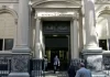 El Banco Central tuvo que vender US$379 millones para contener la disparada del dólar