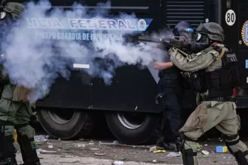 Echaron del Estado al fotografo que permitió identificar al gendarme que atacó a Pablo Grillo