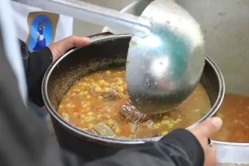 25 de Mayo complicado en La Rioja: más de 65 vecinos resultaron intoxicados tras un locro popular