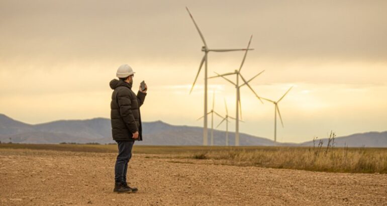 Buscan potenciar el desarrollo de las energías renovables en Adolfo Alsina y el sudoeste bonaerense Buscan potenciar el desarrollo de las energías renovables en Adolfo Alsina y el sudoeste bonaerense