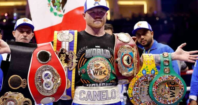Canelo Álvarez, campeón indiscutido: superó por decisión unánime a Scull Canelo Álvarez, campeón indiscutido: superó por decisión unánime a Scull