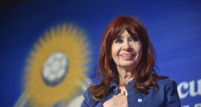 Anses restituyó en forma provisoria la liquidación de la pensión a Cristina Kirchner Anses restituyó en forma provisoria la liquidación de la pensión a Cristina Kirchner