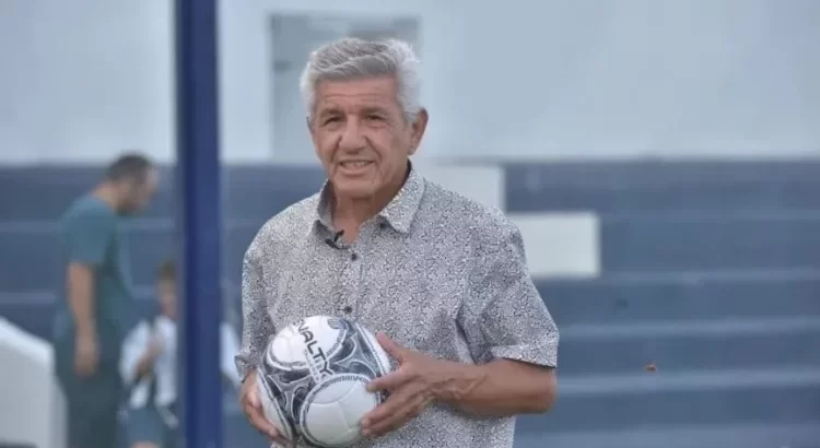 El fútbol, de luto. Murió Luis Adolfo Galván, leyenda de Talleres y la Selección El fútbol, de luto. Murió Luis Adolfo Galván, leyenda de Talleres y la Selección