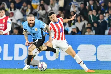 Paraguay y Uruguay, mano a mano por un lugar en el Mundial