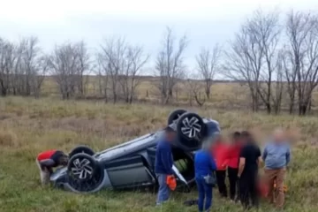 Vuelco sin heridos sobre la Ruta 35