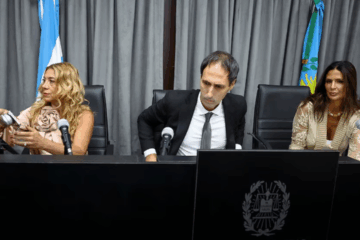Acorralada, la jueza del caso Maradona renunció para evitar el juicio político