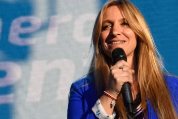 Carignano apuntó contra diputadas libertarias: «Son todos gatos, gente que está rota, váyanse» Carignano apuntó contra diputadas libertarias: «Son todos gatos, gente que está rota, váyanse»