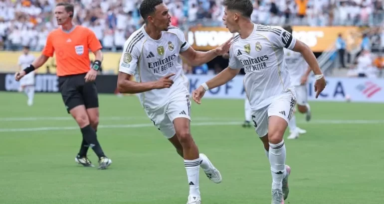 Real Madrid y Borussia Dortmund definen otro semifinalista del Mundial de Clubes Real Madrid y Borussia Dortmund definen otro semifinalista del Mundial de Clubes