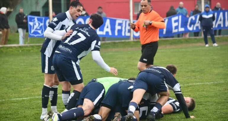 Sarmiento de Pigüé dio vuelta el partido y se consagró ganador del Torneo Apertura 2025 Sarmiento de Pigüé dio vuelta el partido y se consagró ganador del Torneo Apertura 2025