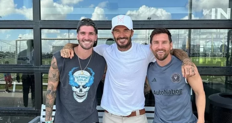 Rodrigo De Paul continuará su carrera junto a Lionel Messi en el Inter Miami Rodrigo De Paul continuará su carrera junto a Lionel Messi en el Inter Miami