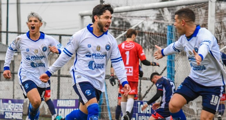 Racing vs. El Progreso y Unión vs. Sarmiento: se juegan las semifinales del Apertura de Primera División Racing vs. El Progreso y Unión vs. Sarmiento: se juegan las semifinales del Apertura de Primera División
