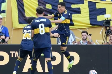 Boca pone primera ante Argentinos en La Paternal