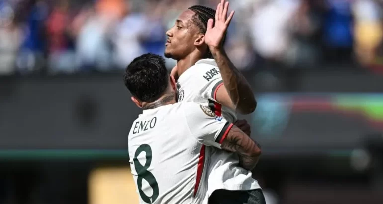 Chelsea eliminó a Fluminense y jugará la final del Mundial de Clubes Chelsea eliminó a Fluminense y jugará la final del Mundial de Clubes
