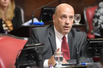 Sexta Sección: De Leo y Liberman encabezarán las listas legislativas de Somos BSAS y LLA, mientras el PJ pidió prórroga por cortes de luz