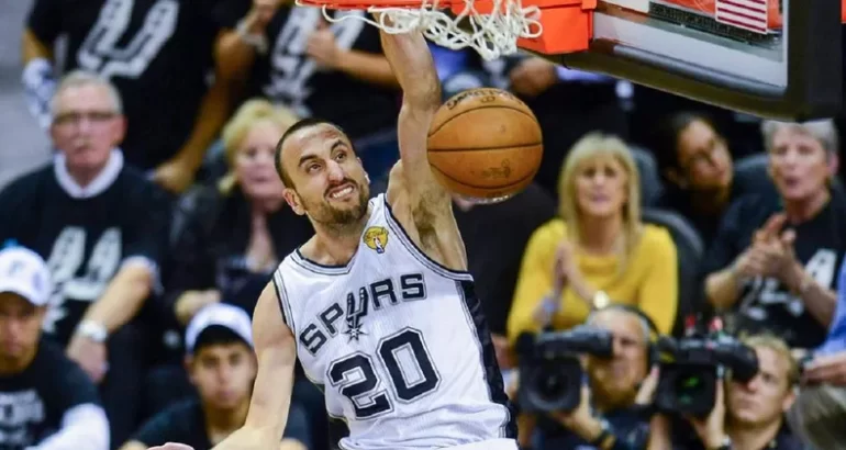 Manu Ginóbili fue elegido entre los mejores jugadores de la historia de la NBA Manu Ginóbili fue elegido entre los mejores jugadores de la historia de la NBA
