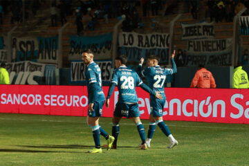 Racing avanzó en la Copa Argentina con dos goles de «Maravilla» Martínez