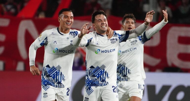 En el Kempes, Talleres e Instituto chocan en un nuevo clásico En el Kempes, Talleres e Instituto chocan en un nuevo clásico