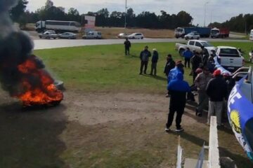 UATRE lanzó una jornada nacional de protesta con cortes de ruta y movilizaciones
