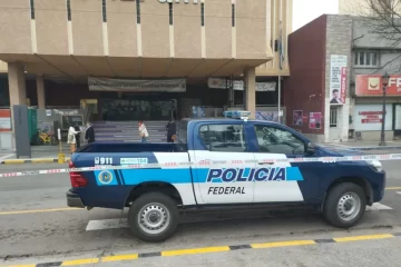 Por una amenaza de bomba, evacuaron el edificio de la UNLPam