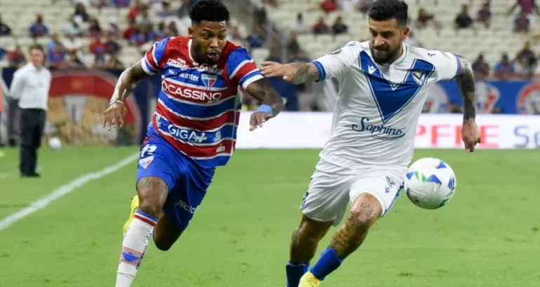 Vélez recibe a Fortaleza por un lugar en cuartos de la Libertadores Vélez recibe a Fortaleza por un lugar en cuartos de la Libertadores