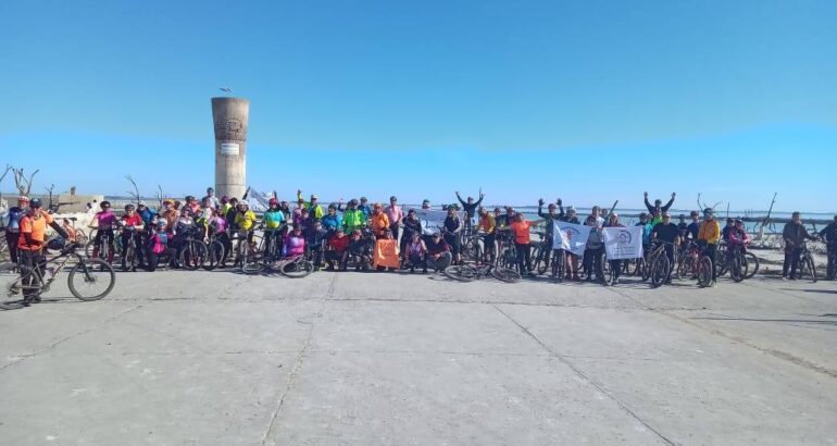 Cicloturismo Carhué 2025 reunió a 80 participantes de toda la región Cicloturismo Carhué 2025 reunió a 80 participantes de toda la región