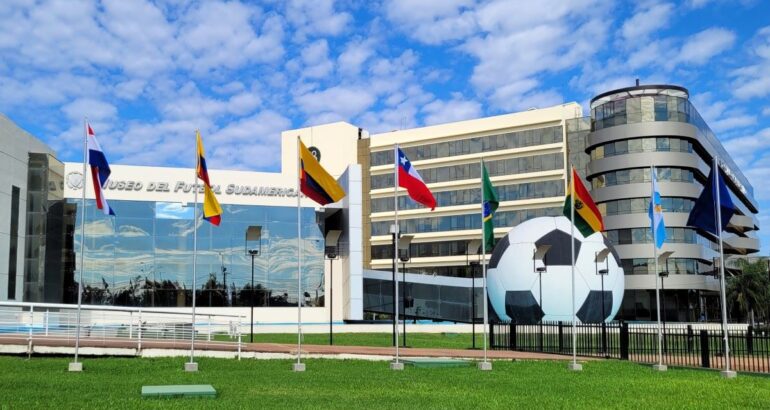 Conmebol: «Los clubes deben garantizar la seguridad cuando son locales» Conmebol: «Los clubes deben garantizar la seguridad cuando son locales»