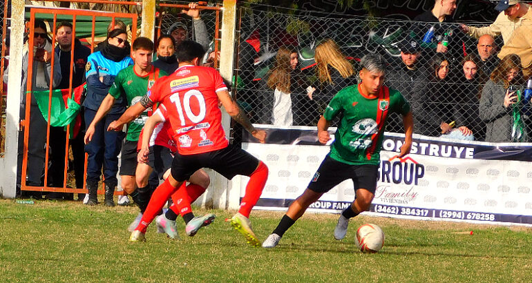 Vibrante empate en el clásico de Rivera: Deportivo e Independiente igualaron 3 a 3 Vibrante empate en el clásico de Rivera: Deportivo e Independiente igualaron 3 a 3