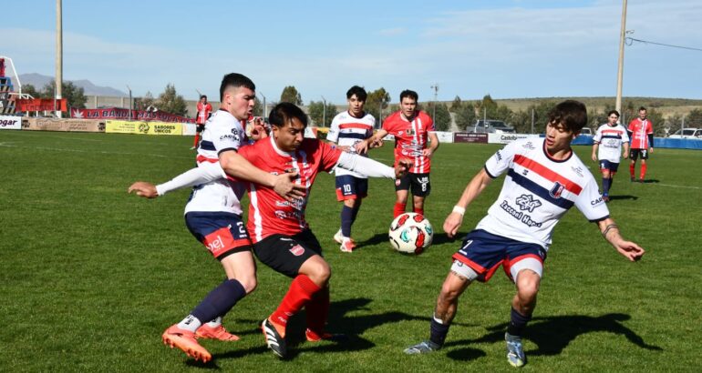 Deportivo Rivera cayó en Tornquist y Automoto sigue firme en la cima de la Zona C Deportivo Rivera cayó en Tornquist y Automoto sigue firme en la cima de la Zona C