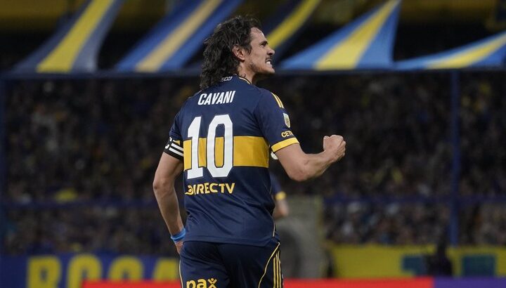 Con goles de Merentiel y Cavani, Boca ganó y consiguió su segunda victoria al hilo Con goles de Merentiel y Cavani, Boca ganó y consiguió su segunda victoria al hilo