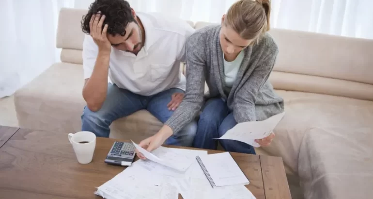 Cada vez más ajustados: el 82% de los argentinos llega a fin de mes sin dinero sobrante Cada vez más ajustados: el 82% de los argentinos llega a fin de mes sin dinero sobrante