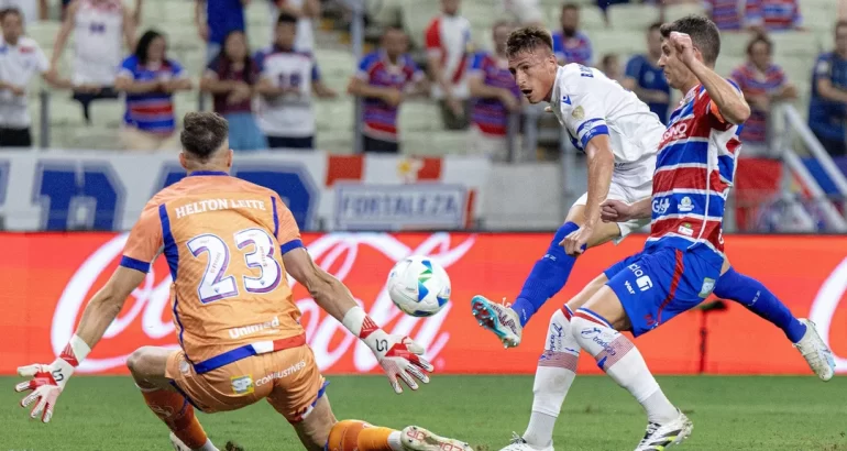 Vélez empató con Fortaleza por la Copa Libertadores Vélez empató con Fortaleza por la Copa Libertadores