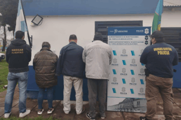 Allanamientos en La Madrid: caen tres acusados de vender droga a adolescentes