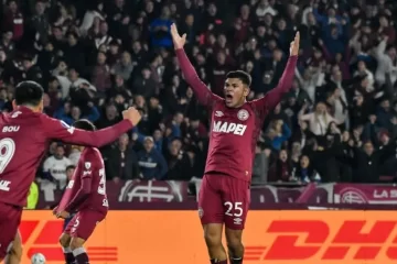 Lanús eliminó por penales a Central Córdoba y avanzó a cuartos de la Sudamericana Lanús eliminó por penales a Central Córdoba y avanzó a cuartos de la Sudamericana